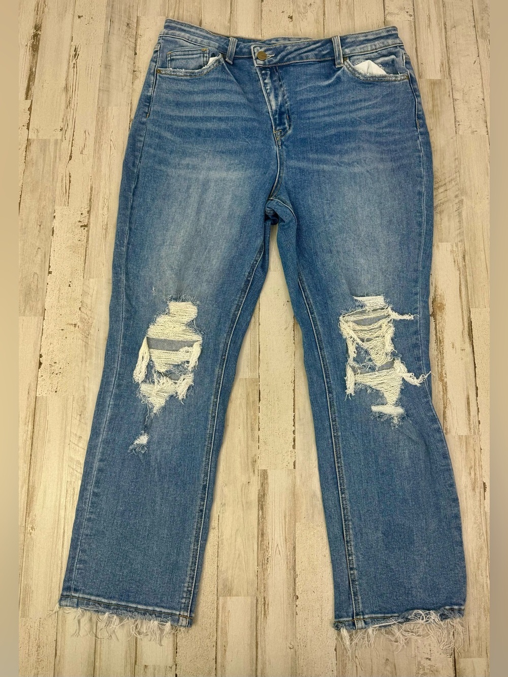 Mica Jeans Women's 31 (34x27) Light Wash Blue Distressed Raw Hem Stretch Crop